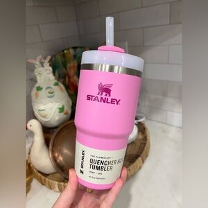 STANLEY Quencher H.20 Tumbler 20 Ounces — PEONY — NWT